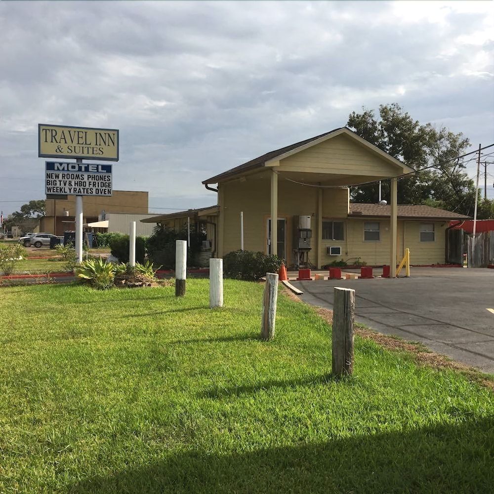 Travel Inn & Suites — hotel in El Campo