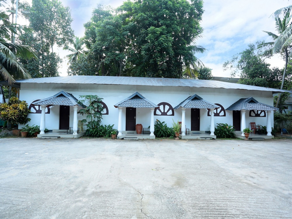 Oyo 15554 Hotel Al Saj — hotel in Thiruvananthapuram