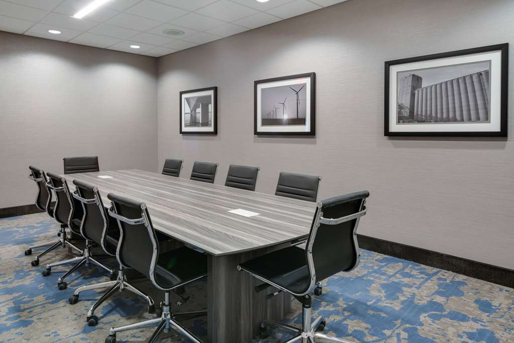 Comfort Suites Kennewick At Southri - photo 59