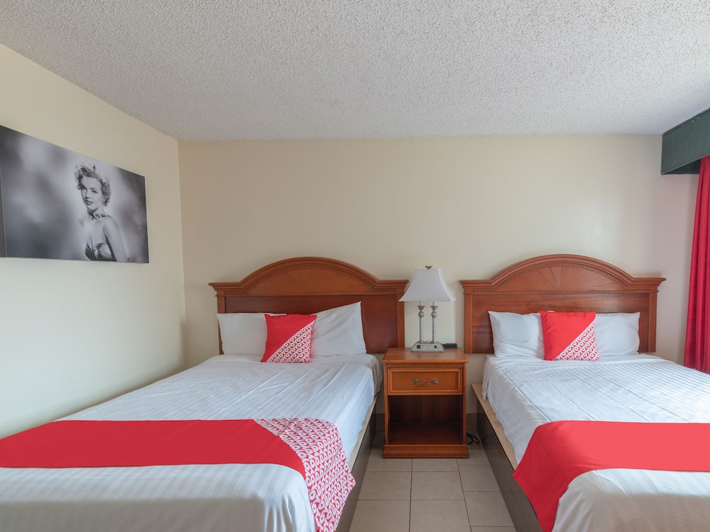 OYO Hotel San Antonio Lackland near Seaworld - photo 13