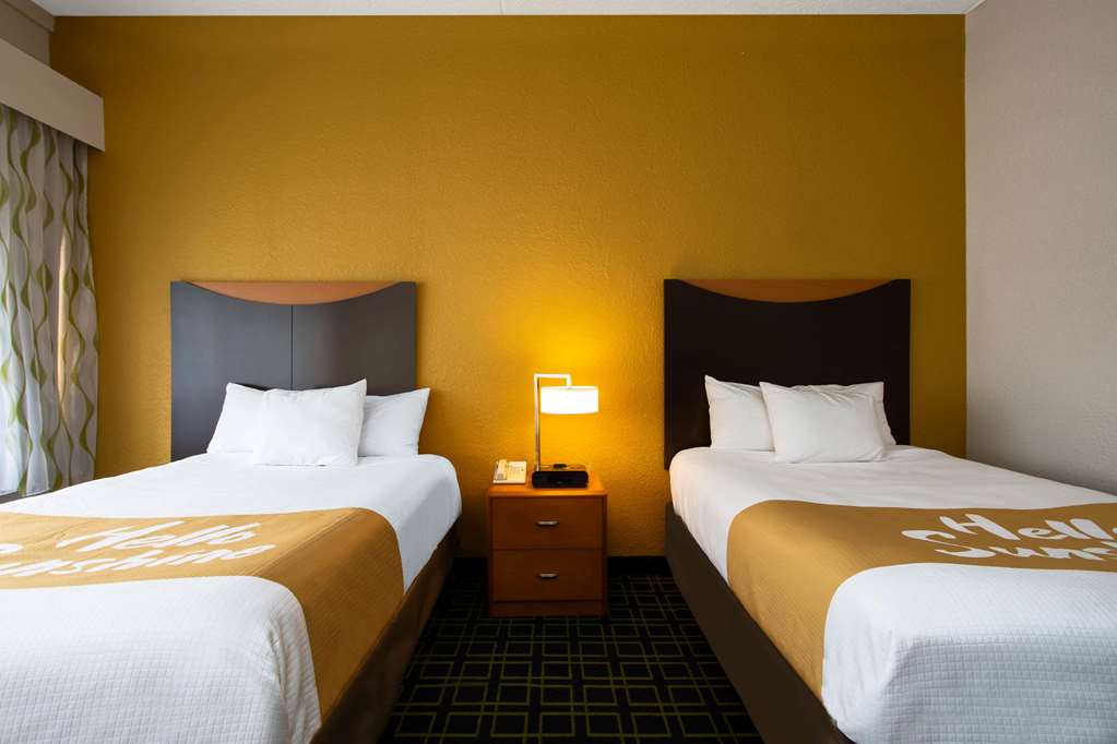 Days Inn by Wyndham Absecon Atlantic City Area - photo 10