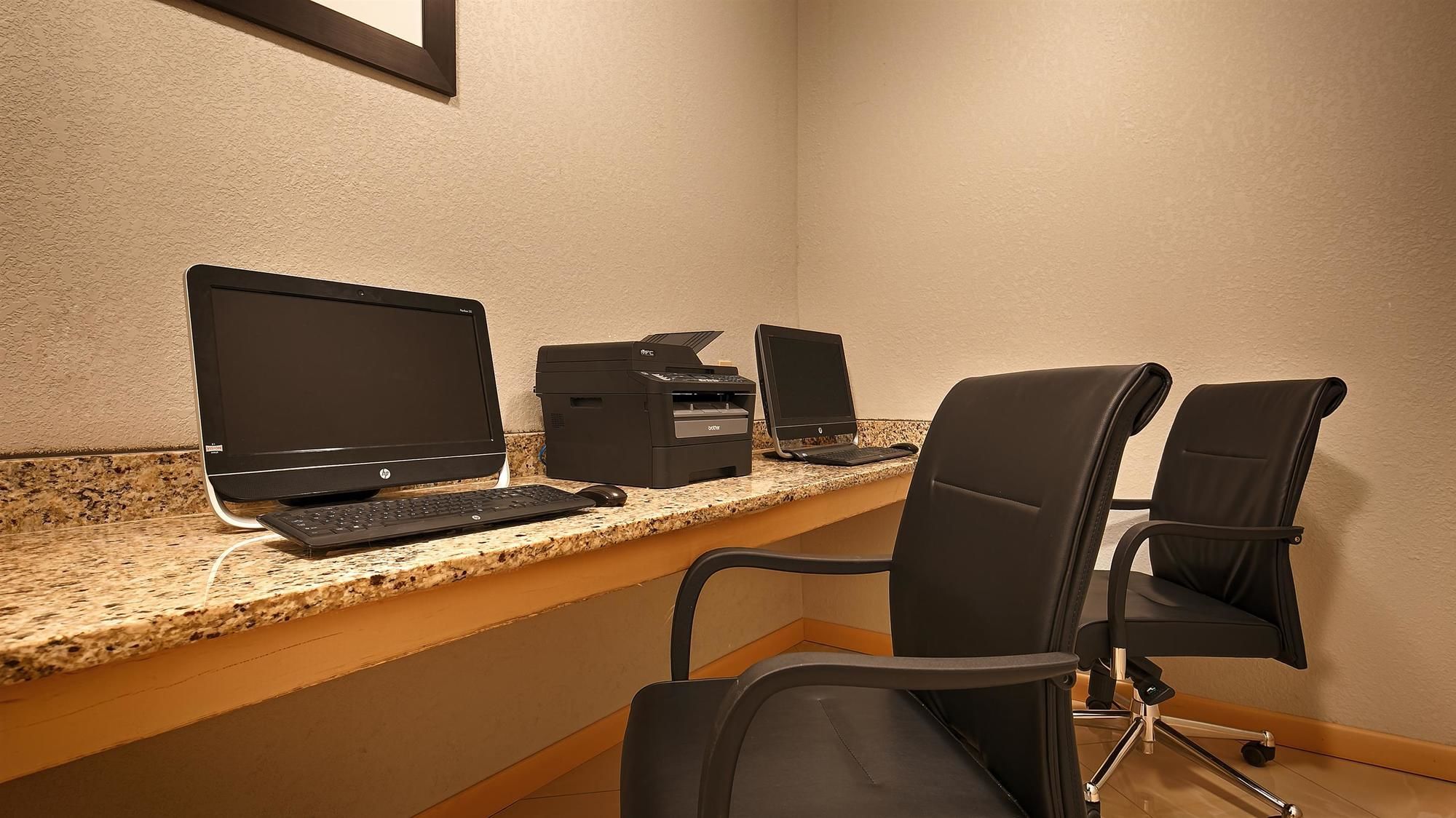 Best Western Plus Magee Inn And Suites - photo 14