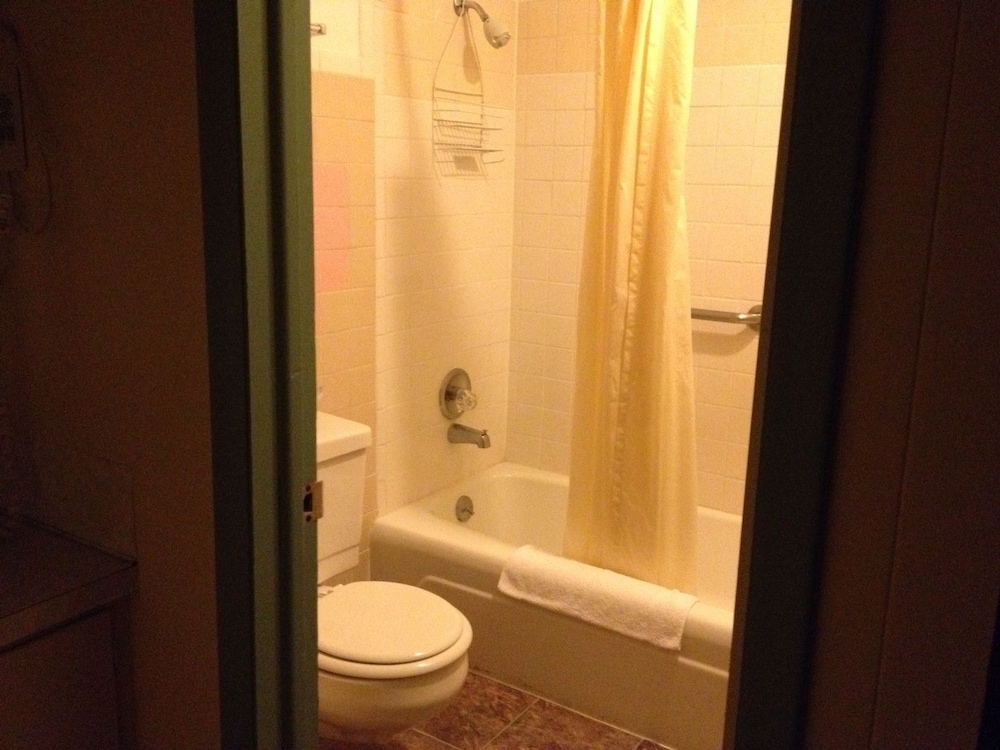 Parkview Motel - photo 19