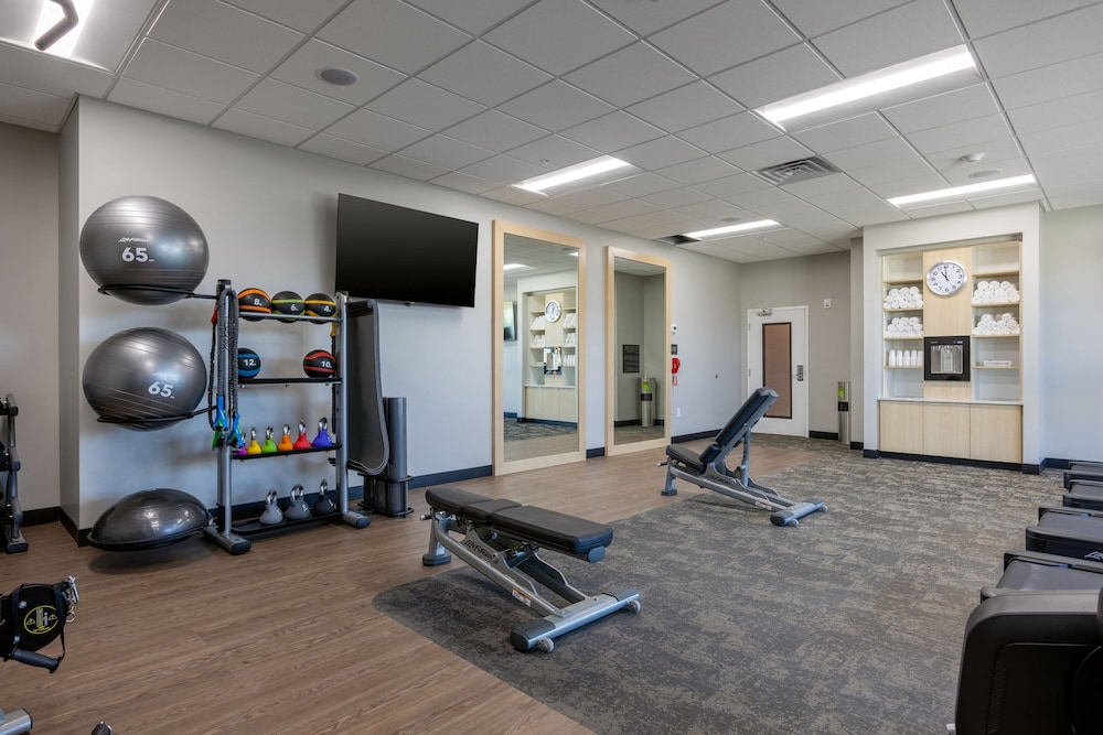 TownePlace Suites by Marriott Canton Riverstone Parkway - photo 26