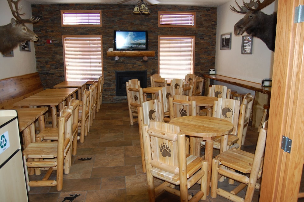 Kelly Inn West Yellowstone - photo 52
