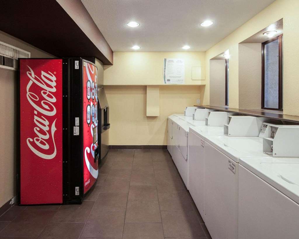 Quality Inn Airport East - photo 27