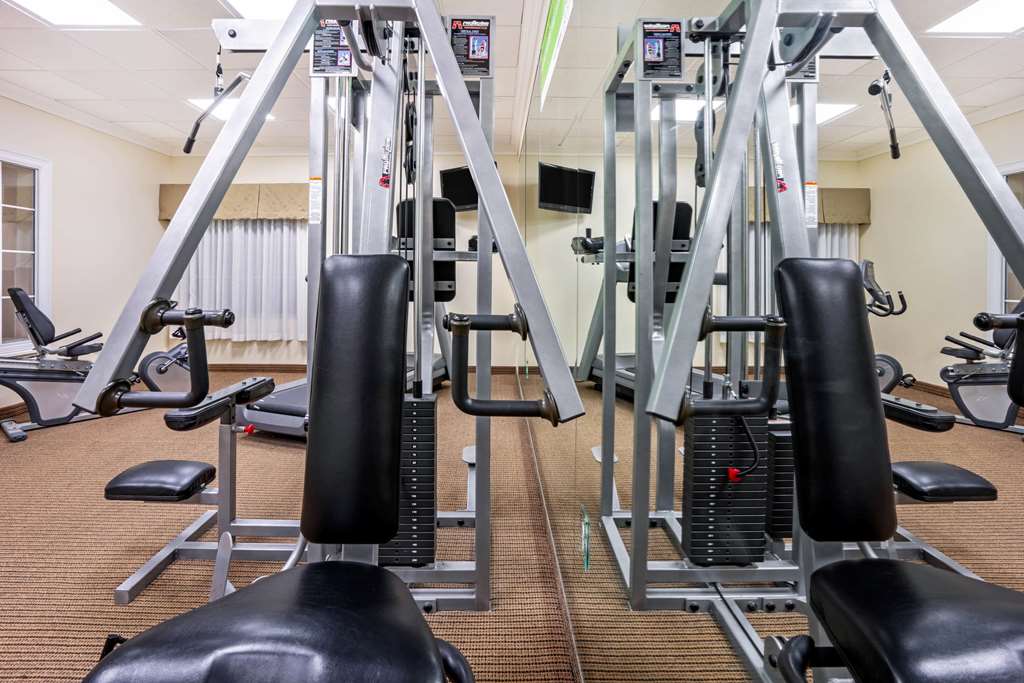 La Quinta Inn & Suites by Wyndham Houston Magnolia - photo 12