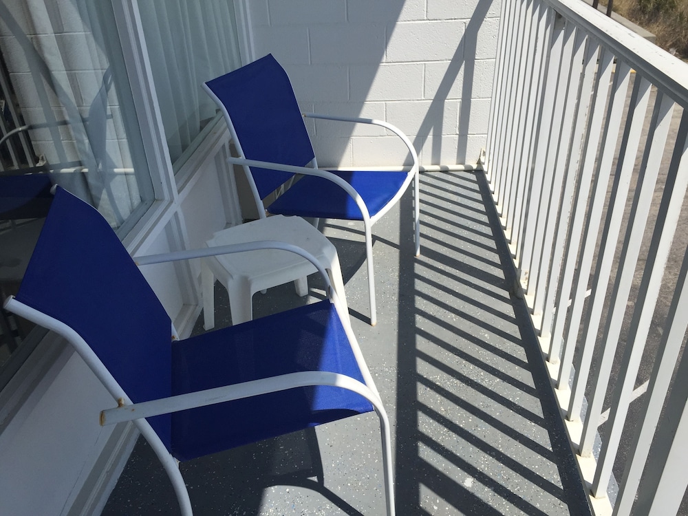 Vancouver Motel - photo 22