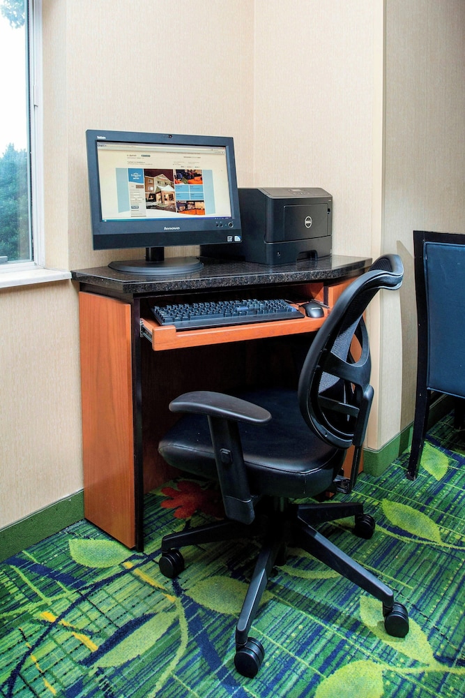 Fairfield Inn Middletown Monroe - photo 14