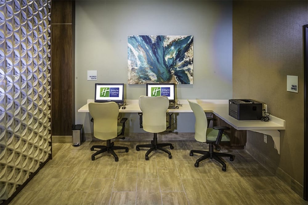 Holiday Inn Express & Suites Salt Lake City South Murray by IHG - photo 18