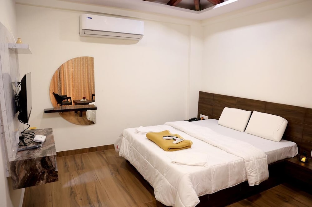 Mudra Villa & Resort — Unknown City — photo 4