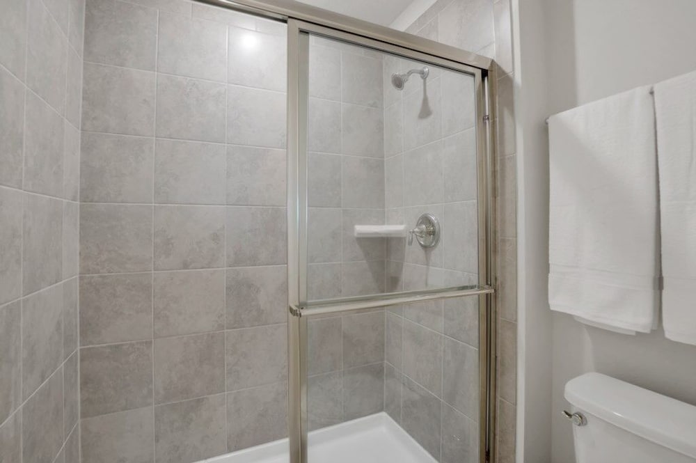 Brand New Home In Top Rated Resort Solterra 5 Bedroom Townhouse by Redawning - photo 34