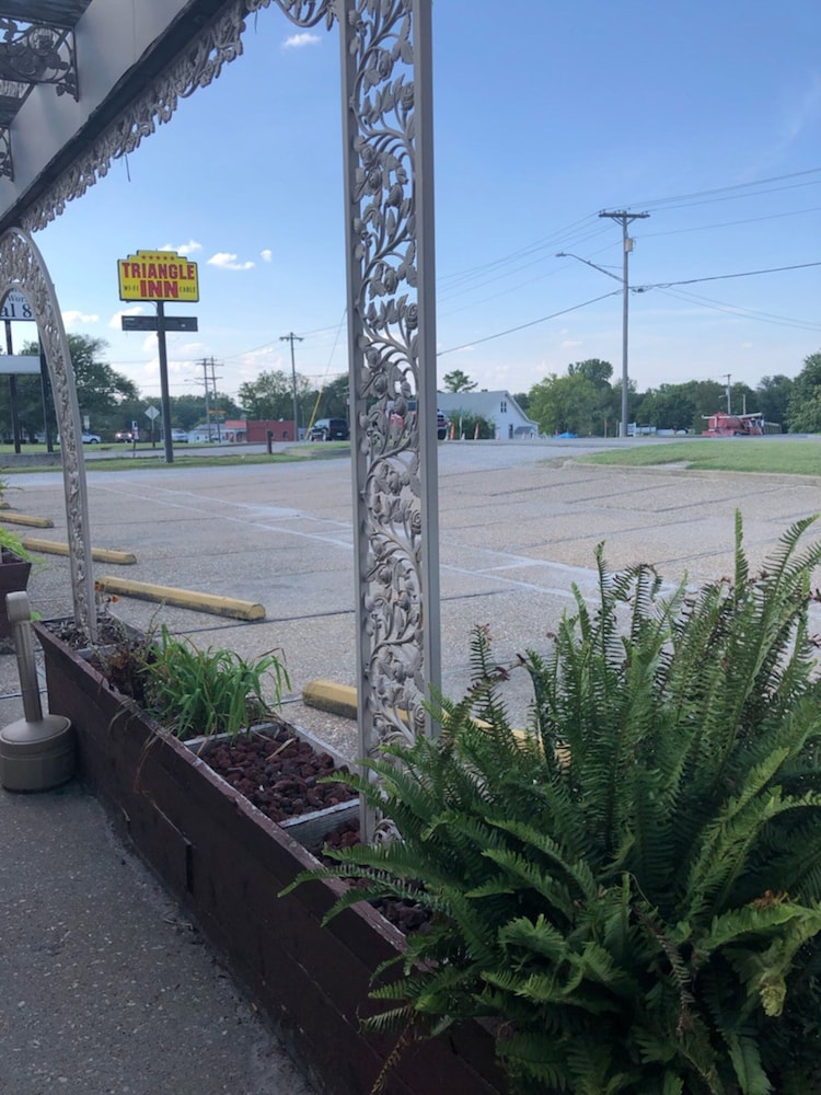 Triangle Inn Motel - photo 13