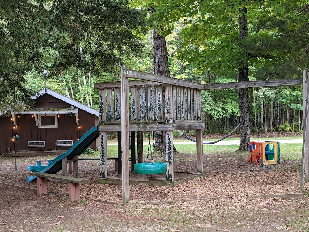 Coadys' Point of View Lake Resort - photo 404