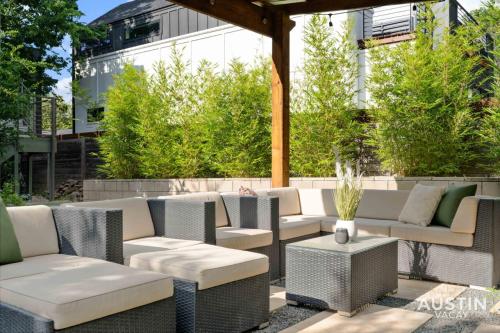 Hot Tub Hideaway an Incredible Hangout plus Amenities — Austin — photo 3