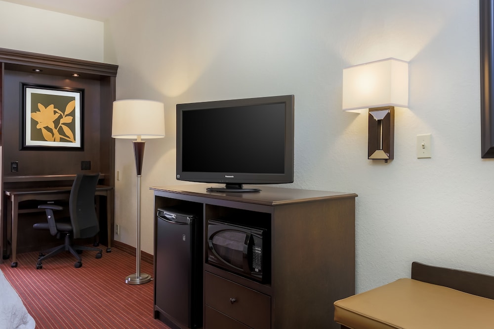 Hampton Inn Champaign Urbana - photo 44