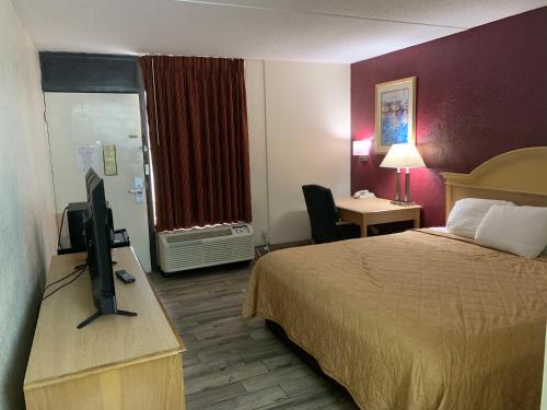Americas Best Value Inn Tillmans Corner Mobile - photo 13