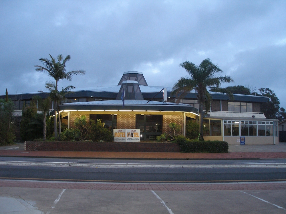 Apollon Motor Inn - carbon neutral hotel in Victor Harbor