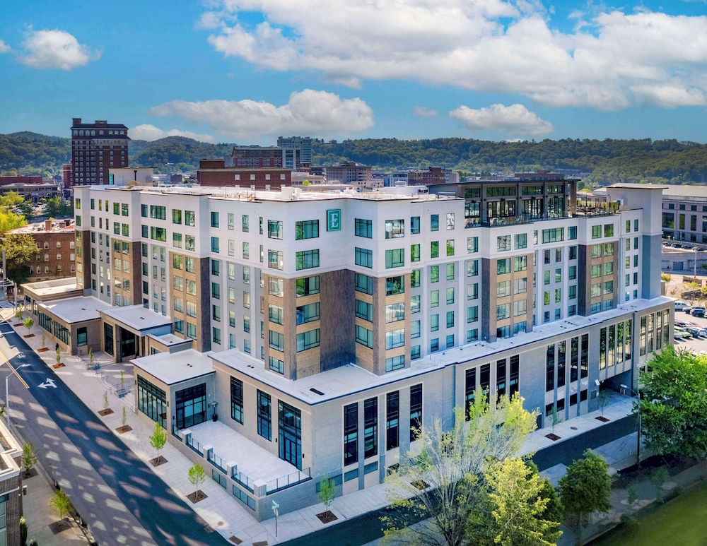 Embassy Suites by Hilton Asheville Downtown - featured photo