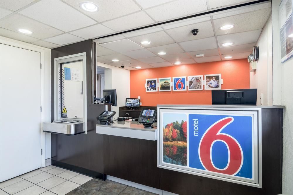 Motel 6 Chicago Southwest Aurora - photo 18