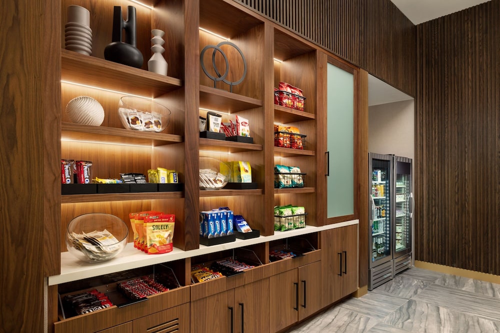AC Hotel Newtown Square - photo 22