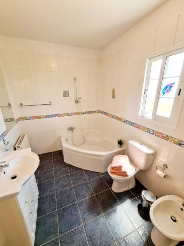 Villa Elysium 3 Bedrooms Pool Sea View & Wifi