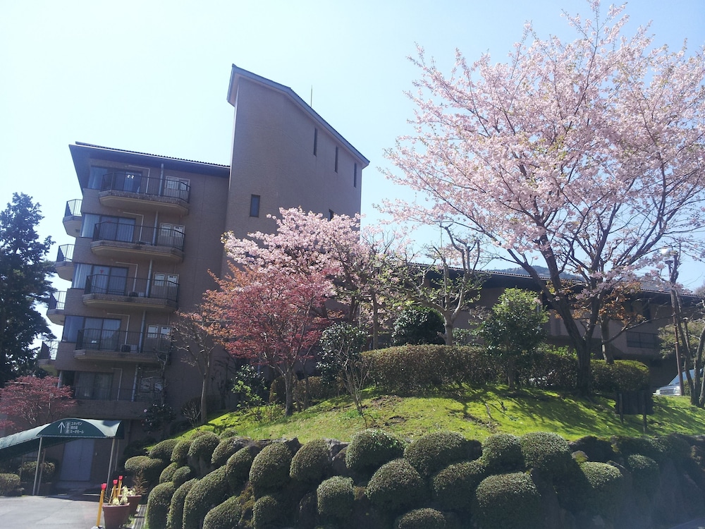 Wisterian Life Club Verde No Mori — Hakone