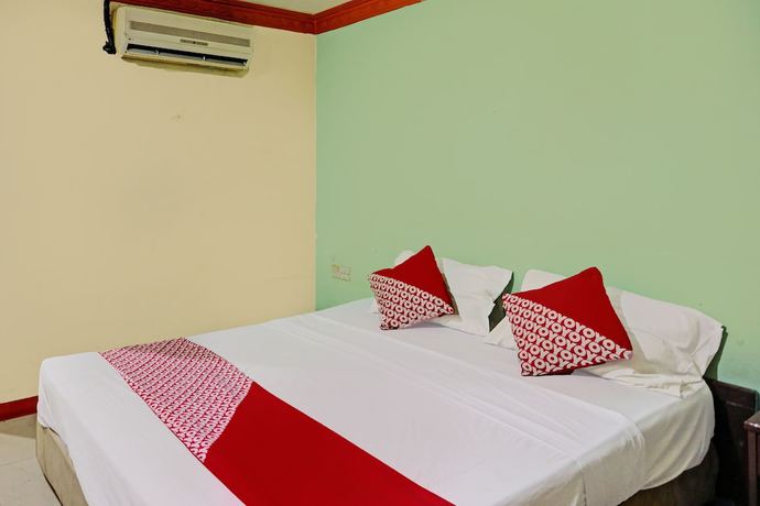Oyo 92402 City View Hotel — Batam