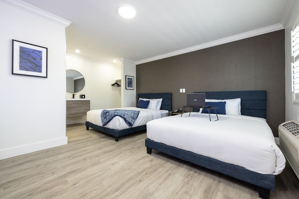Hotel Stratford - photo 10