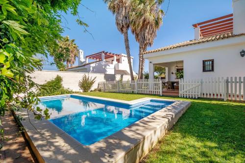 Casa Dos Mares — 4-Star Luxury Hotel in Conil De La Frontera, Spain