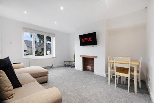 NEW 3BR in County Durham - last minute hotel in Unknown City