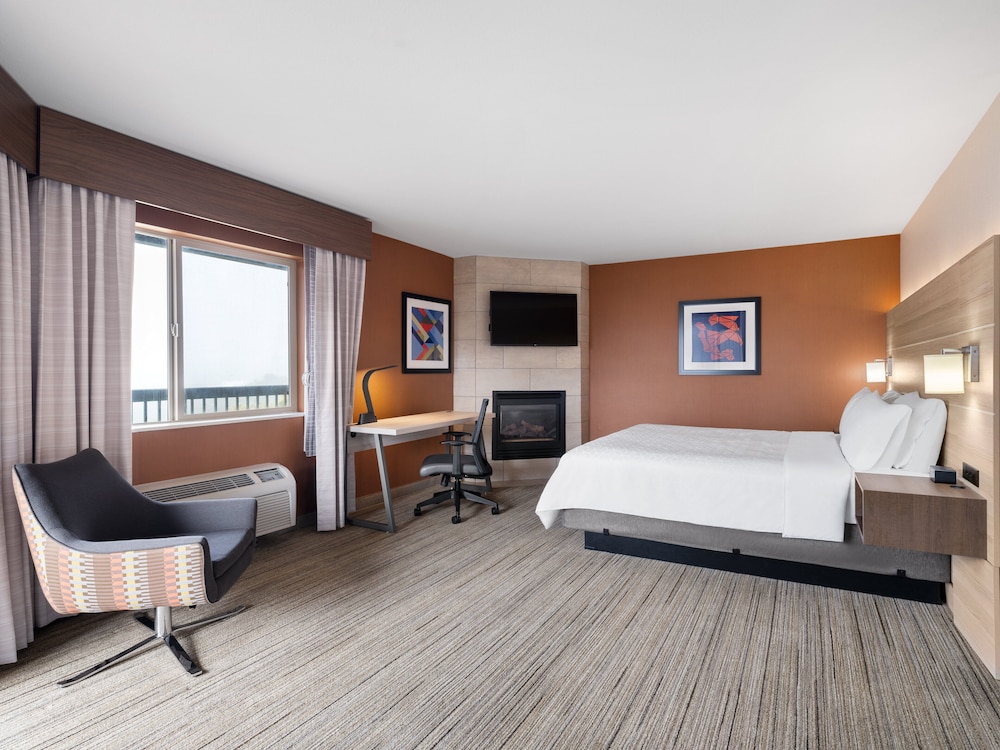 Holiday Inn Express Ft Bragg by IHG - photo 14