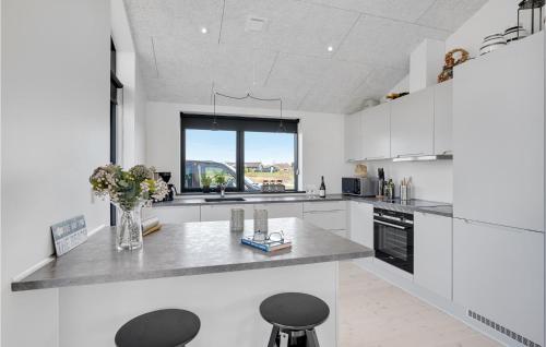3 Bedroom Amazing Home In Hørve — Horve — photo 5
