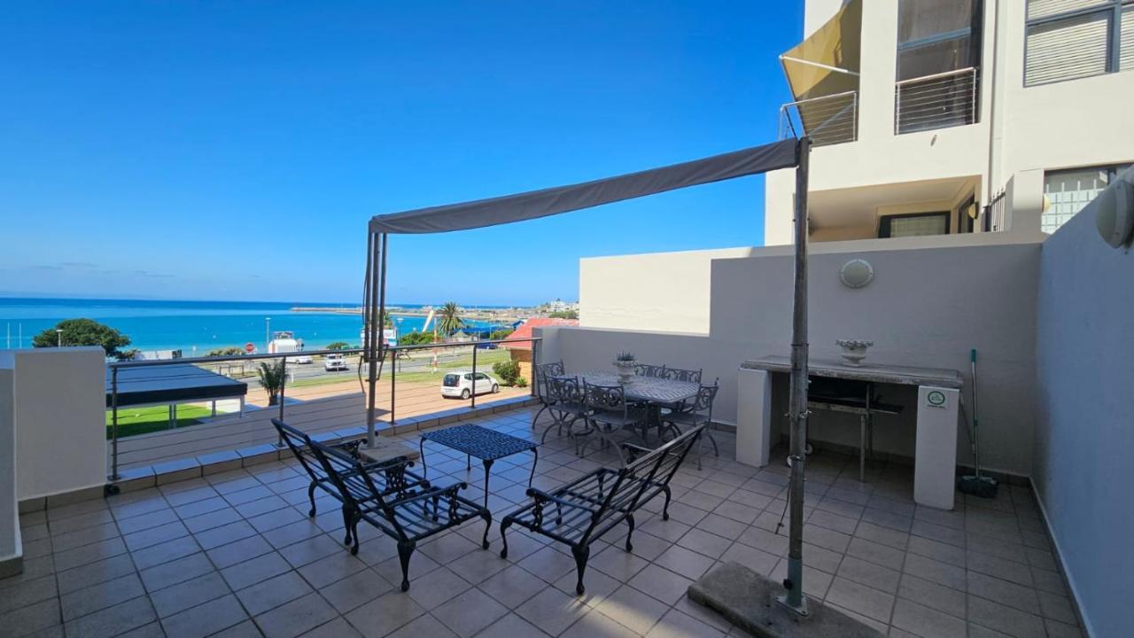 Santos 24 - last minute hotel in Mossel Bay