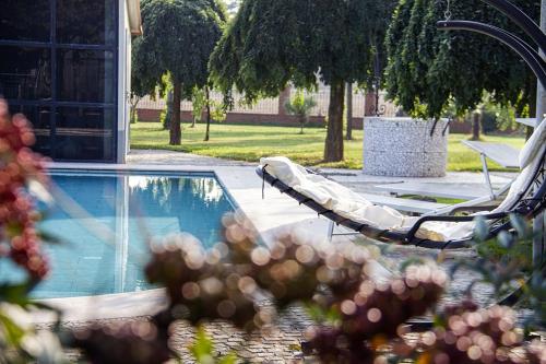 Oasi Del Po — 4-Star Luxury Hotel in Castelvetro Piacentino, Italy