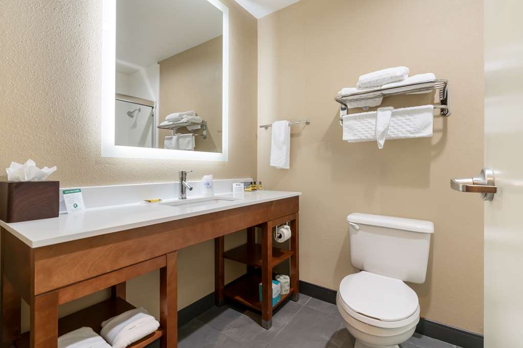 Best Western Bend North - photo 26