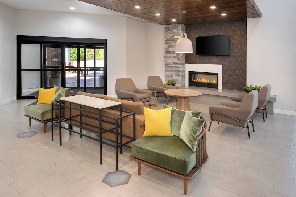 Fairfield Inn & Suites by Marriott Columbia Downtown - photo 3