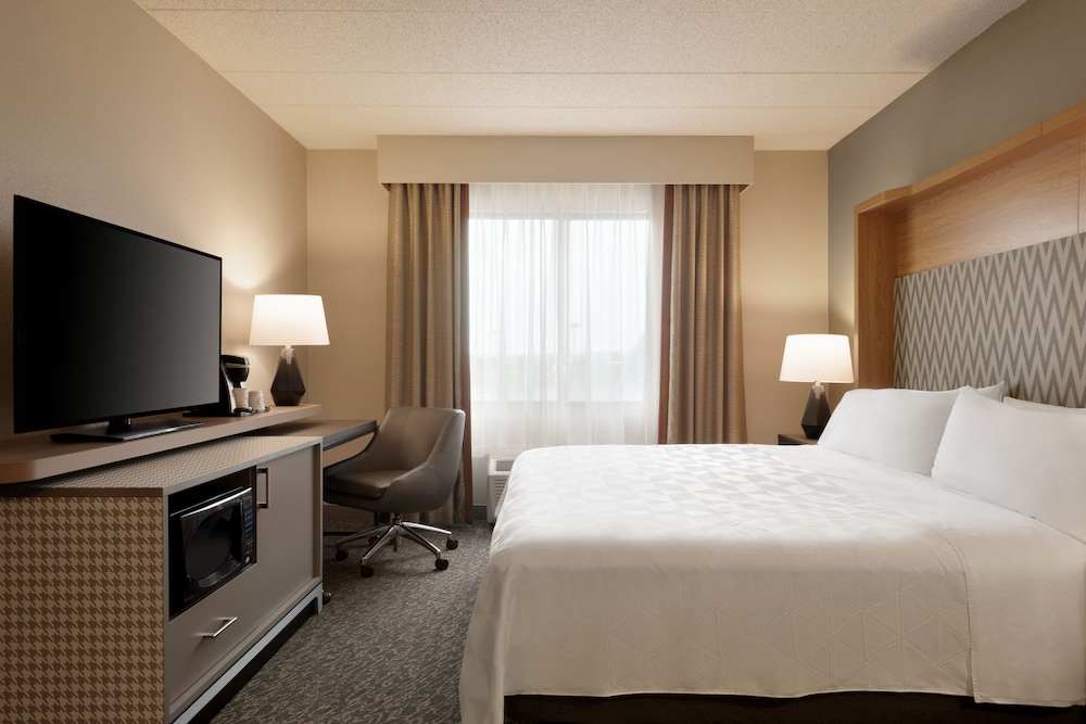 Holiday Inn Hotel & Suites Council Bluffs I 29 by IHG - photo 18