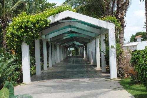 Lahari Resorts - last minute hotel in Hyderabad