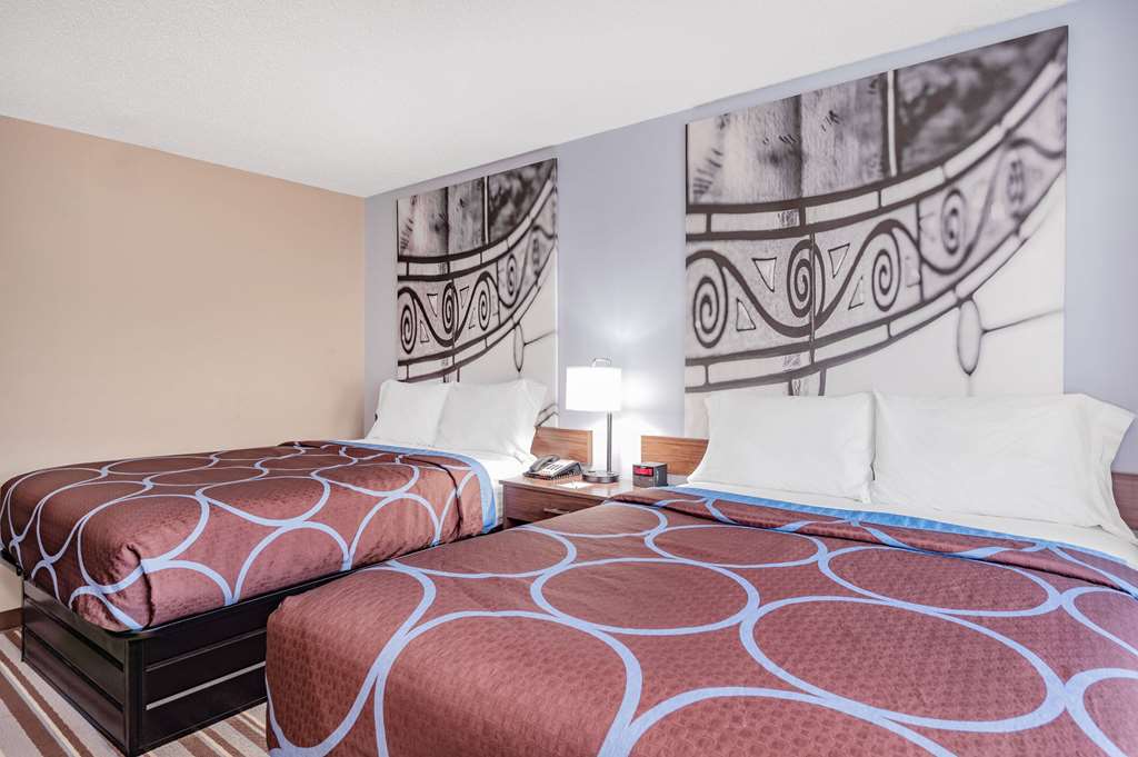 Super 8 by Wyndham Joliet - photo 17