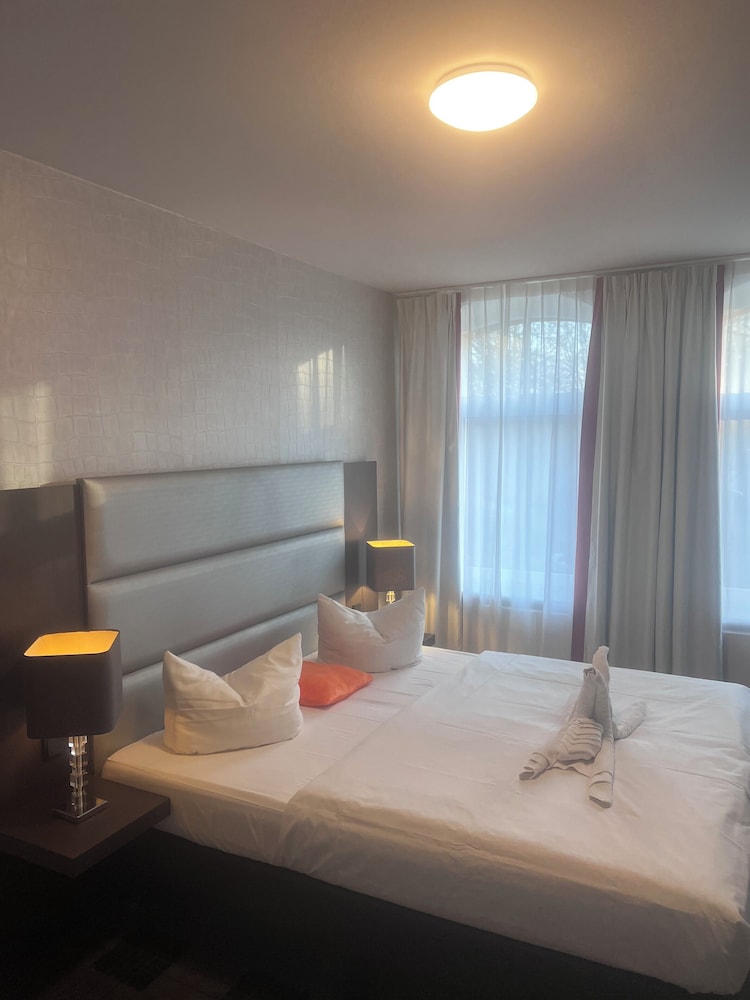 Milano Seehotel — hotel in Krakow Am See