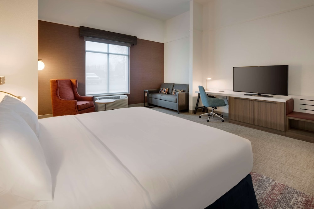 Hilton Garden Inn Haymarket - photo 9