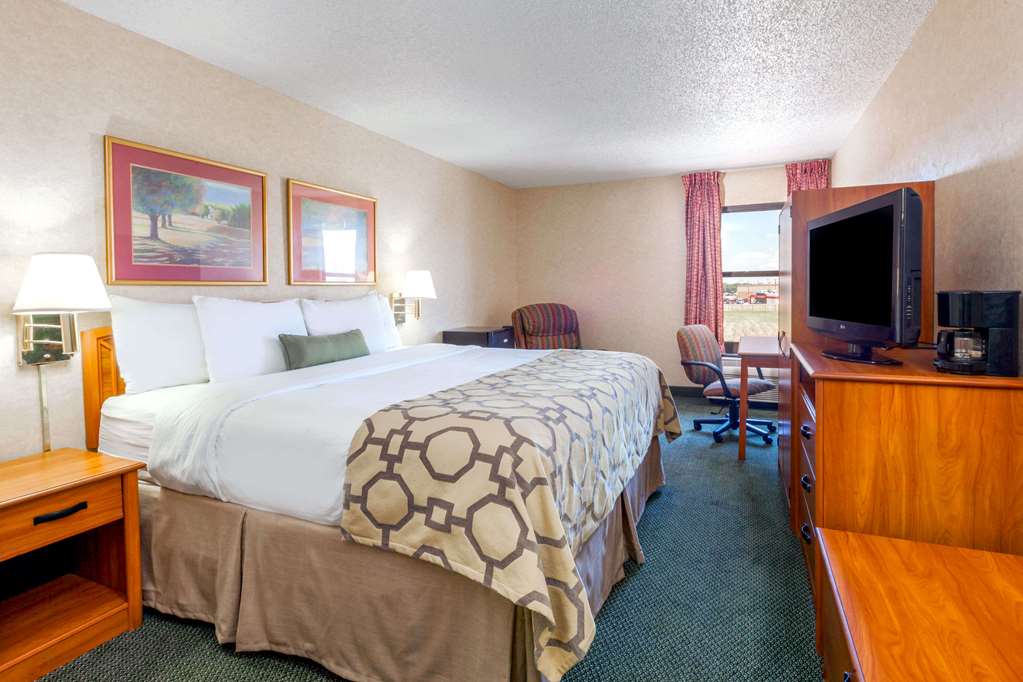 Baymont by Wyndham Amarillo East - photo 7