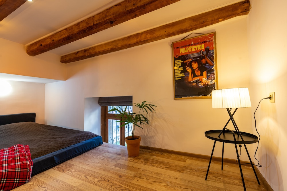HB apartments President's palace — 4-Star Luxury Hotel in Tbilisi, Georgia