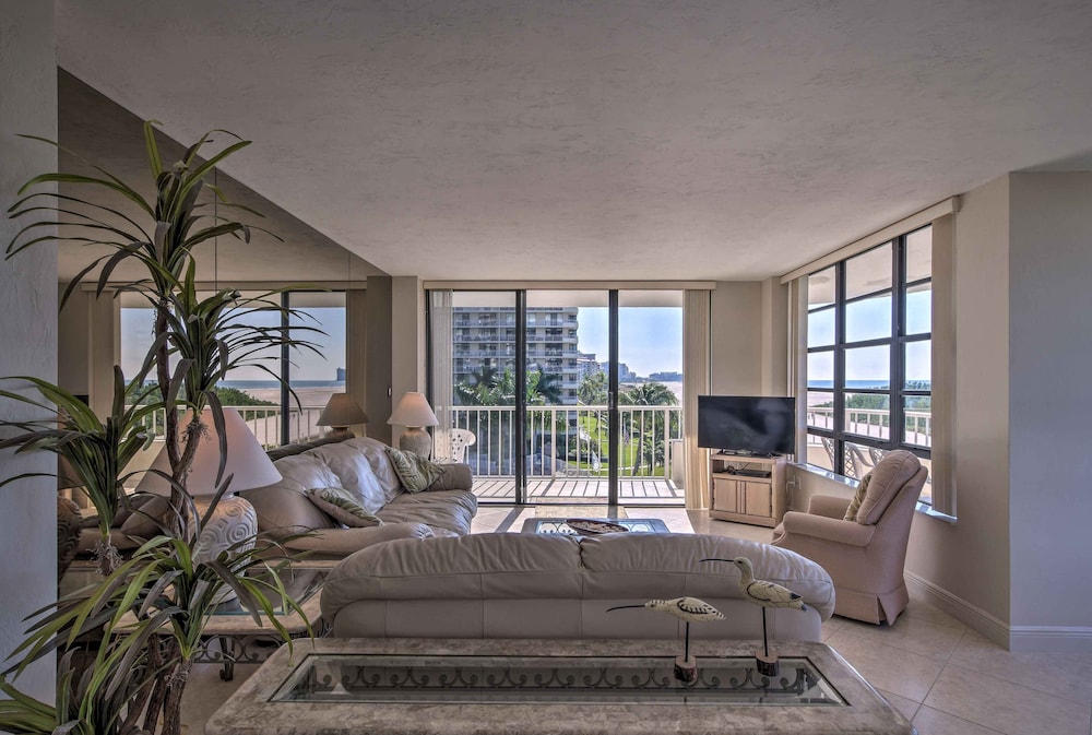 Resort Condo with Balcony and Stunning Ocean Views - photo 5