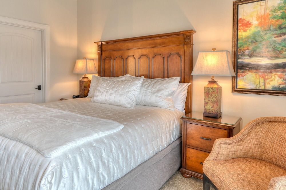 RiverStone Condo Resort & Spa - photo 18