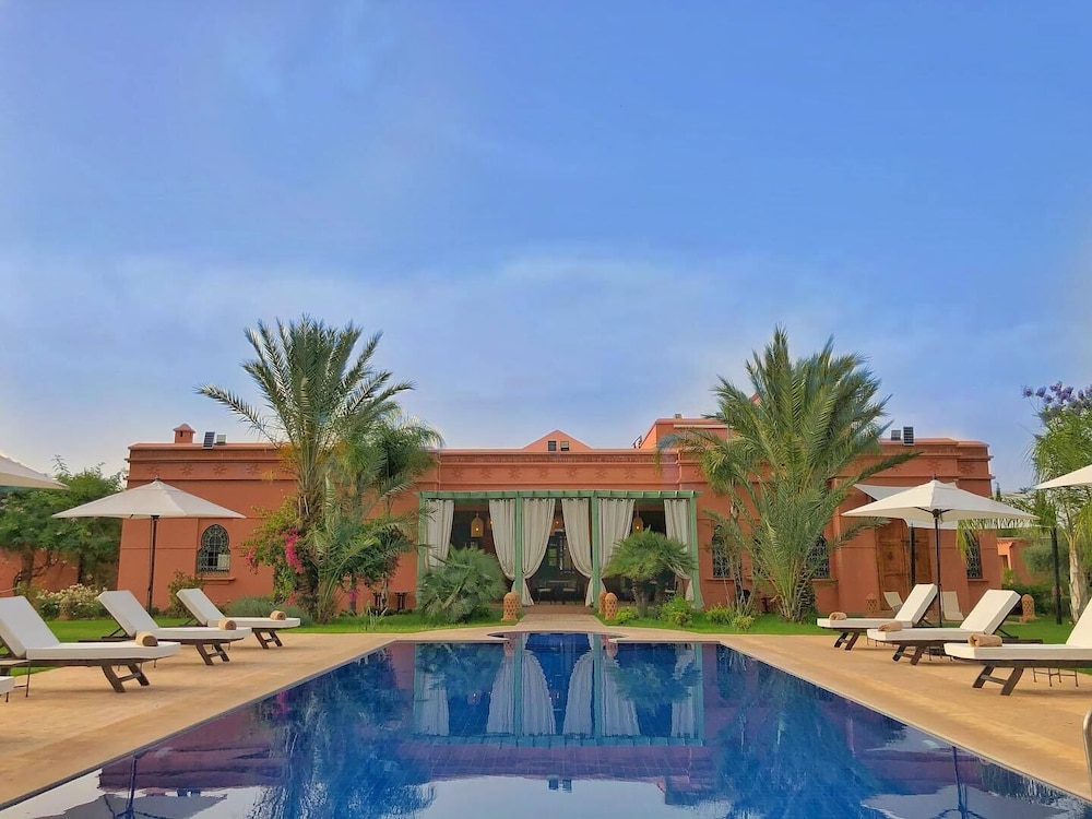 Ryad Azaly - carbon neutral hotel in Marrakesh