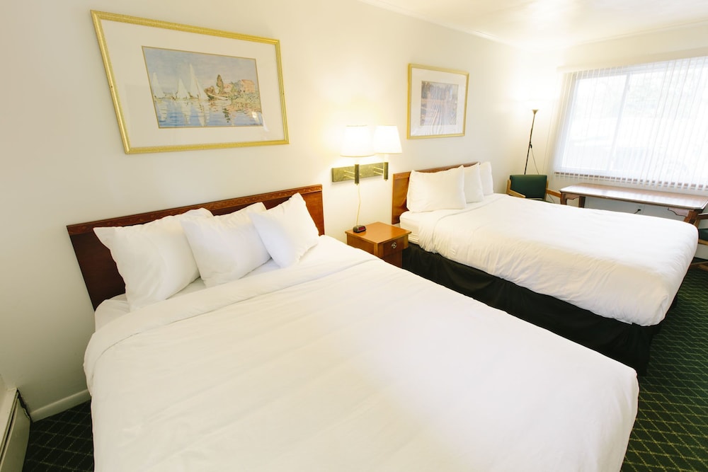 Grand Traverse Motel - photo 7