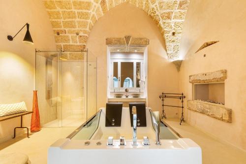Le Mule Suite and Rooms Specchia — 4-Star Luxury Hotel in Specchia, Italy