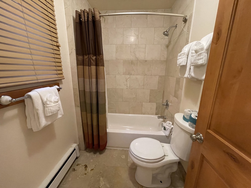 Silver Moon Inn - photo 148